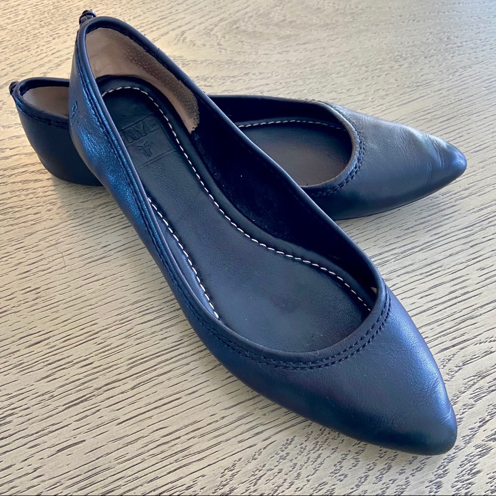 FRYE Regina Black Pointed Toe Flats